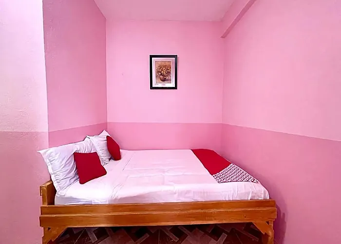 Hotel Oyo 899 Merie Diz Sunrise 2*
