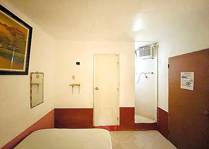 Oyo 899 Merie Diz Sunrise Hotel
